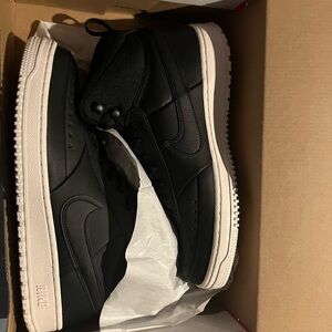 Nike court vision mid WNTR size 10